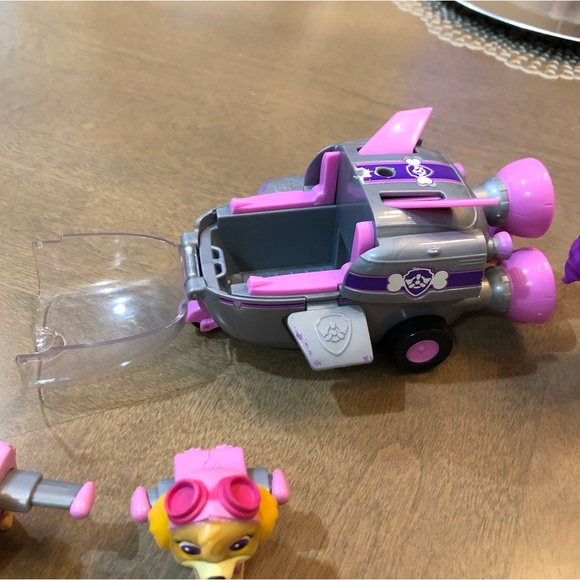 Paw Patrol Skye Dog Spaceship Astronaut Bundle Play Set - Picture 2 of 4